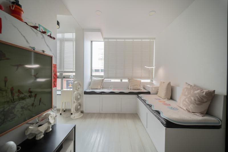 Kembangan Suites, 16 Jalan Masjid, Eunos / Geylang / Paya Lebar, 2 Bedrooms, 969 sqft, Condominium For Sale, by Huang Han, 500287878 - Living Room - PropertyGuru.com.sg