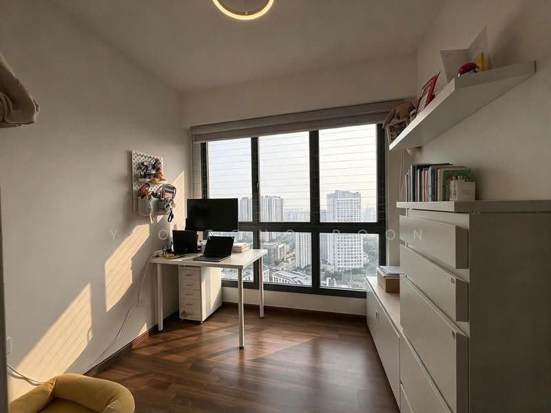 311A Clementi Avenue 4, 311A Clementi Avenue 4, Buona Vista / West Coast / Clementi New Town, 3 Bedrooms, 883 sqft, HDB Flat For Sale, by Yeo Tong Boon, 500287897 - Study - PropertyGuru.com.sg