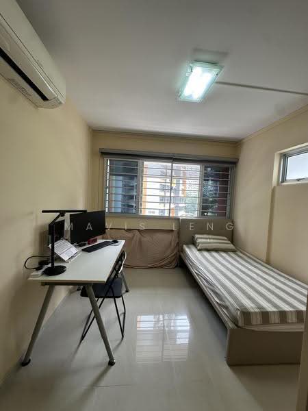 270 Toh Guan Road, 270 Toh Guan Road, Boon Lay / Jurong / Tuas, 3 Bedrooms, 1,302 sqft, HDB Flat For Sale, by Mavis Leng, 500287900 - Study - PropertyGuru.com.sg
