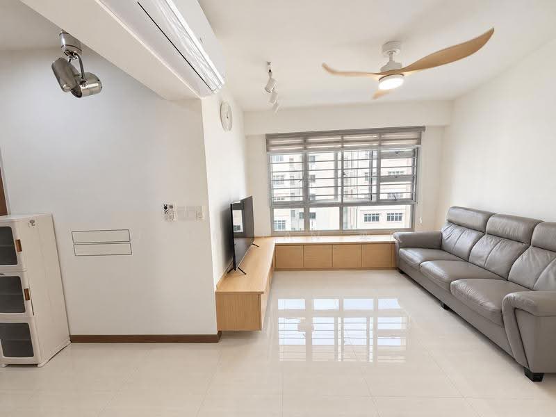 109A Canberra Walk, 109A Canberra Walk, Sembawang / Yishun, 3 Bedrooms, 1,012 sqft, HDB Flat For Sale, by John Tan 奕欣, 500287911 - Living Room - PropertyGuru.com.sg
