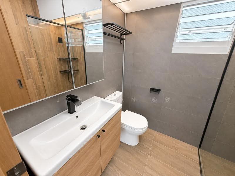 109A Canberra Walk, 109A Canberra Walk, Sembawang / Yishun, 3 Bedrooms, 1,012 sqft, HDB Flat For Sale, by John Tan 奕欣, 500287911 - Bathroom - PropertyGuru.com.sg