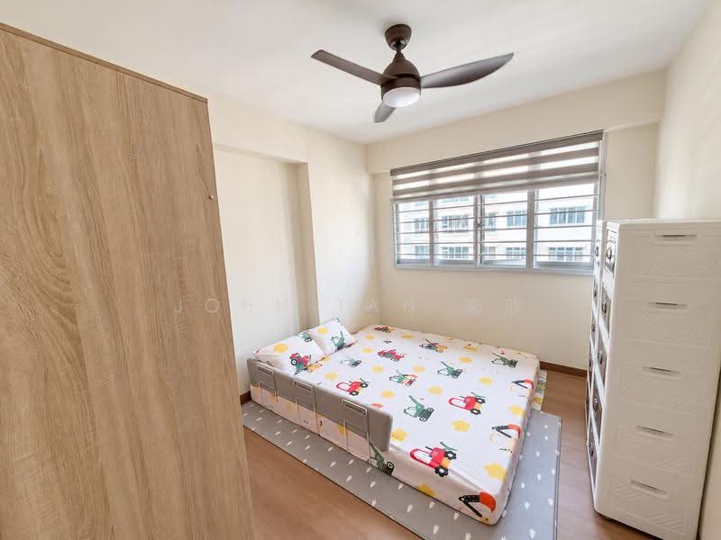 109A Canberra Walk, 109A Canberra Walk, Sembawang / Yishun, 3 Bedrooms, 1,012 sqft, HDB Flat For Sale, by John Tan 奕欣, 500287911 - Bedroom - PropertyGuru.com.sg