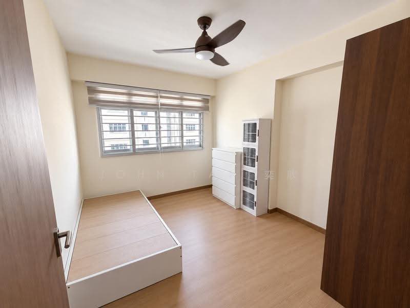109A Canberra Walk, 109A Canberra Walk, Sembawang / Yishun, 3 Bedrooms, 1,012 sqft, HDB Flat For Sale, by John Tan 奕欣, 500287911 - Bedroom - PropertyGuru.com.sg
