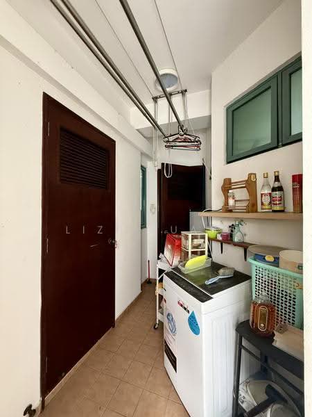 Stratford Court, 41A Bedok Ria Crescent, Bedok / Upper East Coast, 3 Bedrooms, 1,227 sqft, Condominium For Sale, by Liza Huang, 500287917 - Yard - PropertyGuru.com.sg