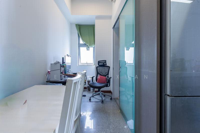 The Hillier, 2 Hillview Rise, Dairy Farm / Bukit Panjang / Choa Chu Kang, 1 Bedroom, 613 sqft, Condominium For Rent, by Yeo XiaoXuan, 500287924 - Study - PropertyGuru.com.sg