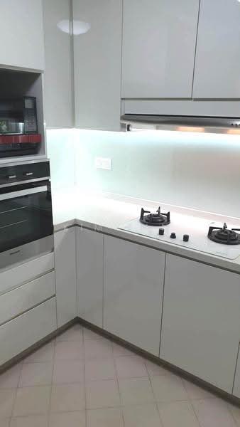 The Springbloom, 139 Serangoon Avenue 3, Hougang / Punggol / Sengkang, 2 Bedrooms, 1,130 sqft, Condominium For Rent, by Kim Tan, 500287925 - Kitchen - PropertyGuru.com.sg