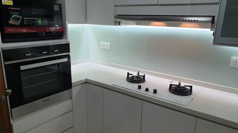 The Springbloom, 139 Serangoon Avenue 3, Hougang / Punggol / Sengkang, 2 Bedrooms, 1,130 sqft, Condominium For Rent, by Kim Tan, 500287925 - Kitchen - PropertyGuru.com.sg