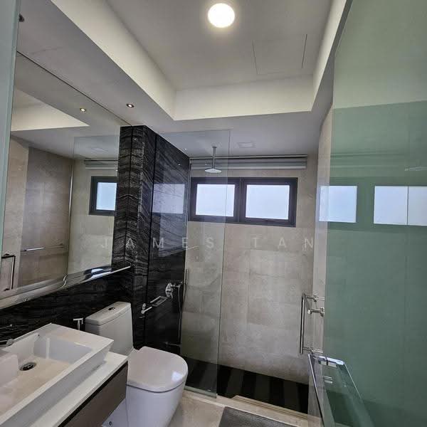 The Shore Residences, 81 Amber Road, East Coast / Marine Parade, 2 Bedrooms, 916 sqft, Condominium For Rent, by James Tan, 500287936 - Bathroom - PropertyGuru.com.sg