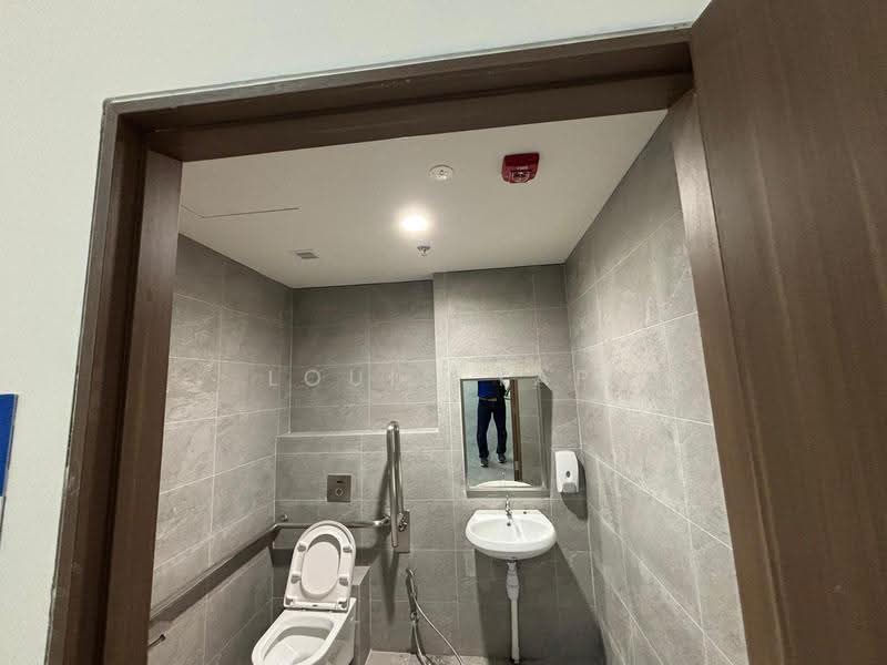 Stellar @ Tampines, 12 Tampines North Drive 4, Pasir Ris / Tampines, 1,840 sqft, Factory / Workshop (B2) For Rent, by Louis Yap, 500287941 - Bathroom - CommercialGuru.com.sg