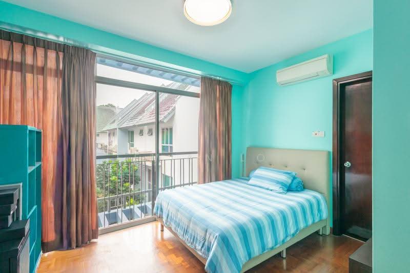 Springhill, Sembawang Walk, Sembawang / Yishun, 5 Bedrooms, 2,917 sqft, Terraced House For Sale, by Eevian Loi, 500287947 - PropertyGuru.com.sg