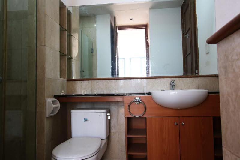 Craig Place, Chinatown / Tanjong Pagar, 1 Bedroom, 560 sqft, Apartment For Sale, by Aldrick Loh, 500287953 - Bathroom - PropertyGuru.com.sg