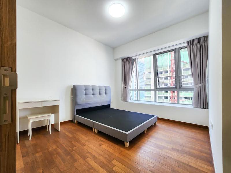 V on Shenton, 5A Shenton Way, Boat Quay / Raffles Place / Marina, 2 Bedrooms, 1,055 sqft, Condominium For Sale, by Chew Lih Yuan, 500287958 - Bedroom - PropertyGuru.com.sg
