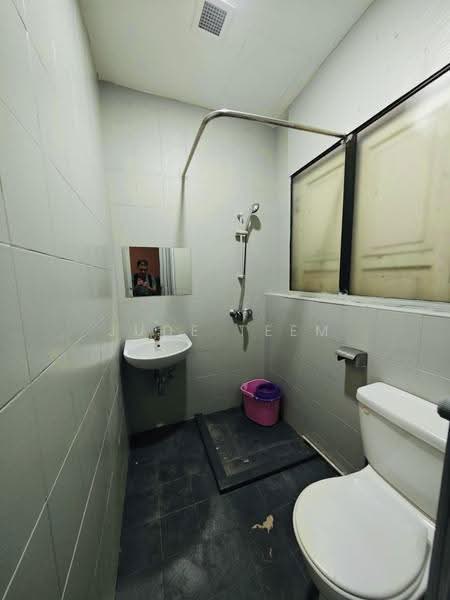 Worker housing at weld road, Upper Weld road, Farrer Park / Serangoon Rd, 1 Bedroom, 500 sqft, Walk-up Apartment For Rent, by Jude Teem, 500287960 - Bathroom - PropertyGuru.com.sg