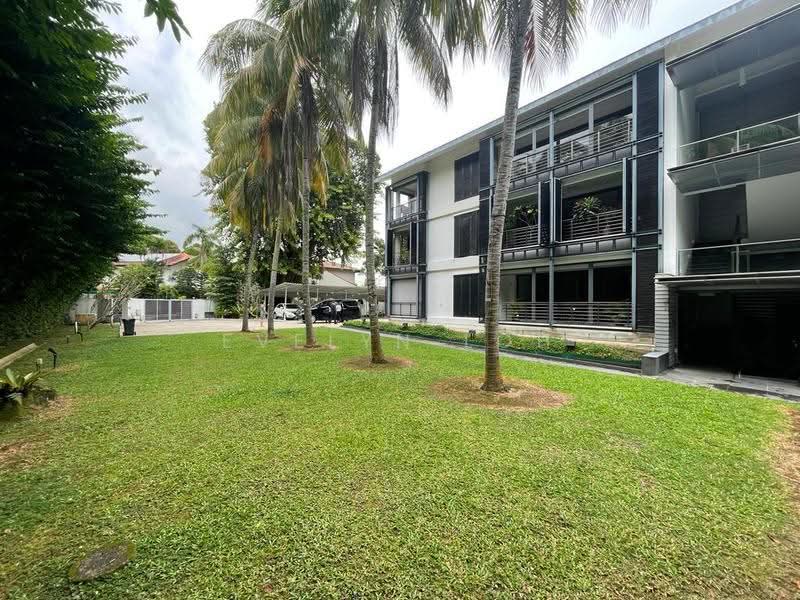 Rochalie Residences, 6B - 6D Rochalie Drive, Tanglin / Holland / Bukit Timah, 3 Bedrooms, 2,217 sqft, Condominium For Rent, by Evelyn Loh, 500287980 - PropertyGuru.com.sg