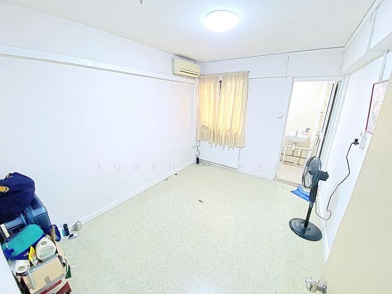 557 Ang Mo Kio Avenue 10, 557 Ang Mo Kio Avenue 10, Ang Mo Kio / Bishan / Thomson, 2 Bedrooms, 732 sqft, HDB Flat For Sale, by Eugene Chen, 500287983 - Interior - PropertyGuru.com.sg