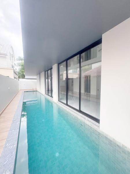 Serangoon Garden Estate, Brockhampton Drive, Hougang / Punggol / Sengkang, 6 Bedrooms, 7,460 sqft, Semi-Detached House For Sale, by Jeffrey Liew, 500288008 - Exterior - PropertyGuru.com.sg