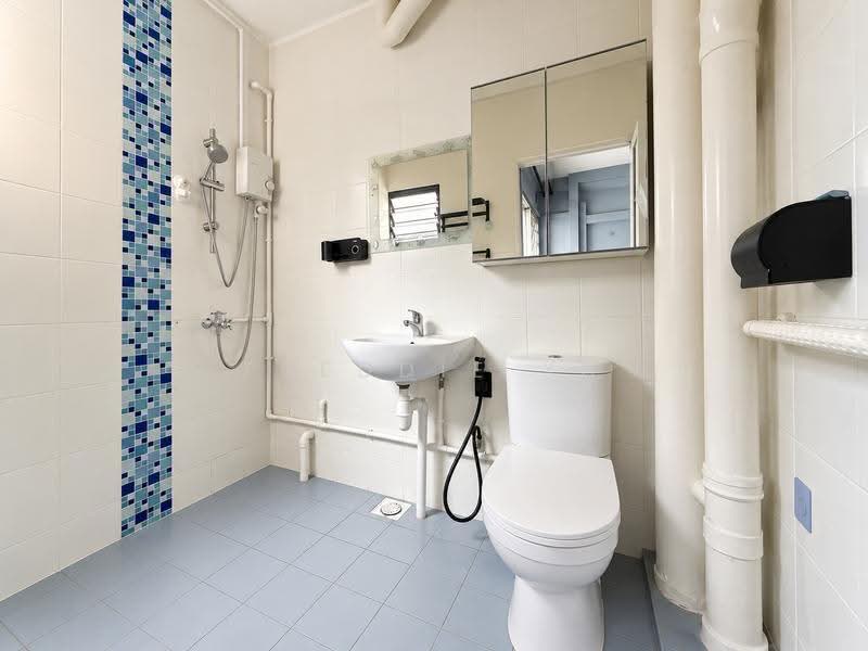 778 Yishun Avenue 2, 778 Yishun Avenue 2, Sembawang / Yishun, 2 Bedrooms, 797 sqft, HDB Flat For Sale, by Freddie Xu, 500288010 - Bathroom - PropertyGuru.com.sg