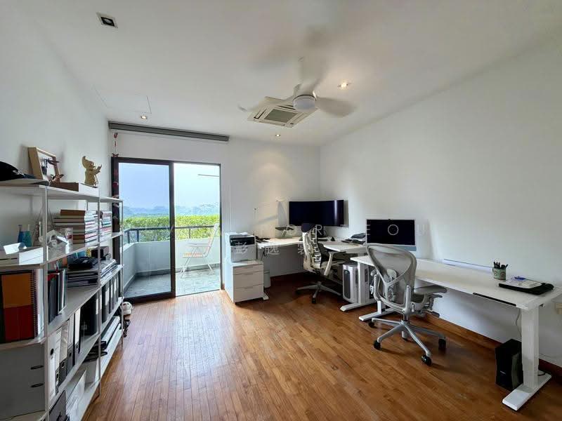 The Arcadia (Arcadia Gardens), 235 Arcadia Road, Newton / Novena, 4 Bedrooms, 3,735 sqft, Condominium For Sale, by Olivia Porteous 彭逸裳, 500288012 - Study - PropertyGuru.com.sg