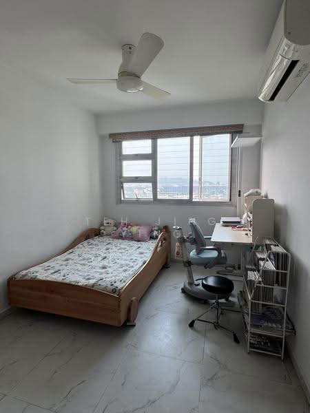 312C Clementi Avenue 4, 312C Clementi Avenue 4, Buona Vista / West Coast / Clementi New Town, 3 Bedrooms, 1,001 sqft, HDB Flat For Sale, by Teh Jing Ying, 500288013 - Bedroom - PropertyGuru.com.sg