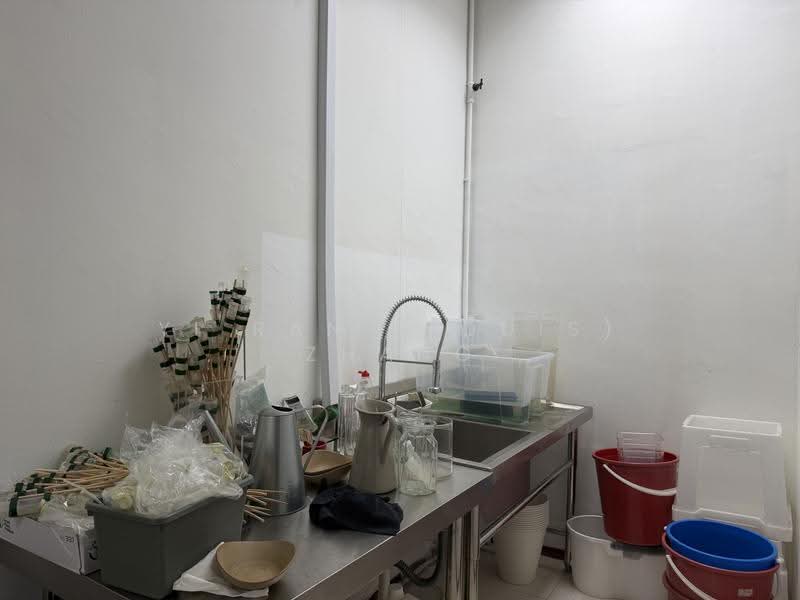 The Spire, 10 Bukit Batok Crescent, Dairy Farm / Bukit Panjang / Choa Chu Kang, 860 sqft, Light Industrial (B1) For Rent, by Yi Ran (Louis) Zhang, 500288014 - CommercialGuru.com.sg