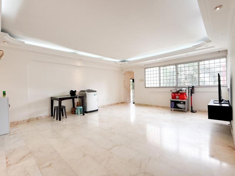 658 Hougang Avenue 8, 658 Hougang Avenue 8, Hougang / Punggol / Sengkang, 3 Bedrooms, 1,152 sqft, HDB Flat For Sale, by Dean Kam, 500288016 - Living Room - PropertyGuru.com.sg