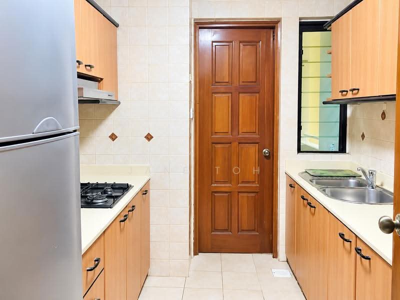 Spacious 2 Bed 2 Bath Condo for Sale ★ No extension, Eunos / Geylang / Paya Lebar, 2 Bedrooms, 980 sqft, Condominium For Sale, by Jane Toh, 500288017 - Kitchen - PropertyGuru.com.sg