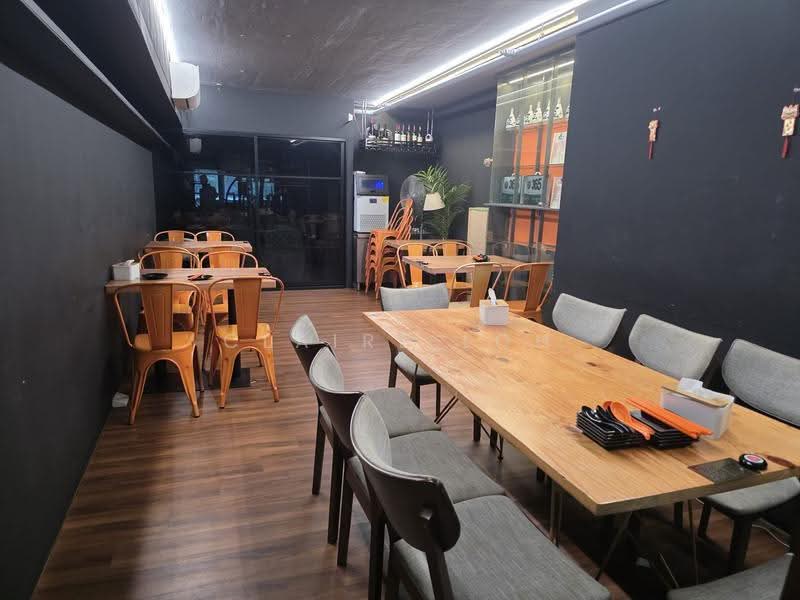 Aljunied, Eunos / Geylang / Paya Lebar, 1,050 sqft, Light Industrial (B1) For Rent, by Claire Loh, 500288022 - Dining Room - CommercialGuru.com.sg