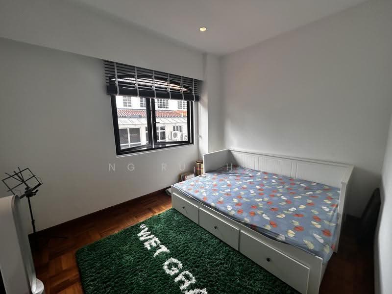 Spacious Corner Terrace at Hillview, Hillview way, Dairy Farm / Bukit Panjang / Choa Chu Kang, 5 Bedrooms, 3,700 sqft, Terraced House For Sale, by Ng Rui Han, 500288028 - PropertyGuru.com.sg