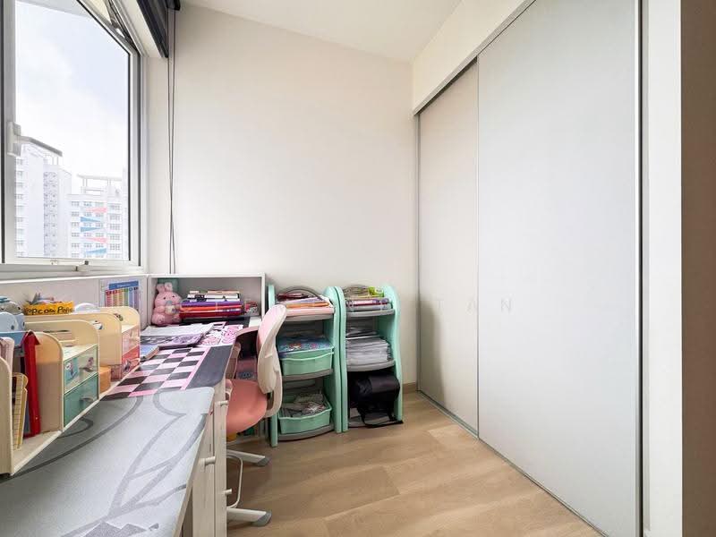 High Park Residences, 31 Fernvale Road, Seletar / Yio Chu Kang, 3 Bedrooms, 893 sqft, Condominium For Sale, by Clement Tan, 500288030 - Bedroom 3 - PropertyGuru.com.sg