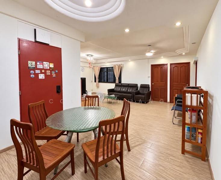 480 Sembawang Drive, 480 Sembawang Drive, Sembawang / Yishun, 3 Bedrooms, 1,206 sqft, HDB Flat For Sale, by Coleen Huang, 500288050 - Living Room - PropertyGuru.com.sg
