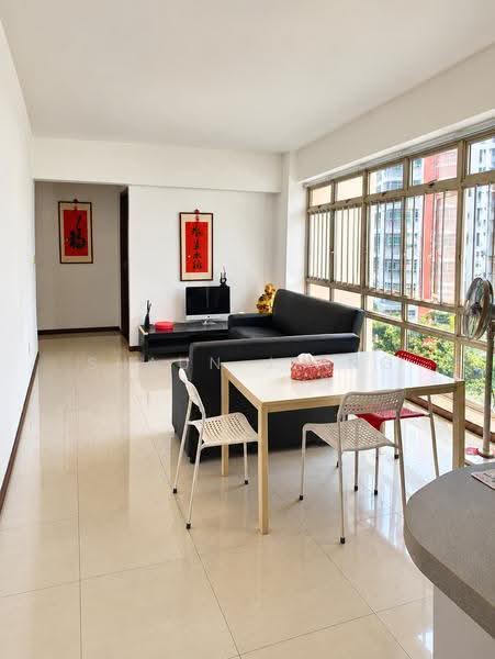 296A Compassvale Crescent, 296A Compassvale Crescent, Hougang / Punggol / Sengkang, Room Rental, 150 sqft, HDB Flat For Rent, by Shaun Jiang, 500288054 - Living Room - PropertyGuru.com.sg