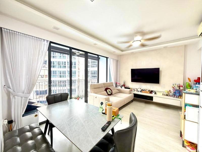 The Criterion, 17 Yishun Street 51, Sembawang / Yishun, 3 Bedrooms, 893 sqft, Executive Condominium For Sale, by Aldric Tong 董伟祥, 500288061 - Living Room - PropertyGuru.com.sg