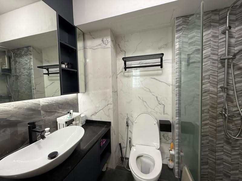 626 Senja Road, 626 Senja Road, Dairy Farm / Bukit Panjang / Choa Chu Kang, 3 Bedrooms, 969 sqft, HDB Flat For Rent, by Kim Low, 500288064 - Bathroom - PropertyGuru.com.sg
