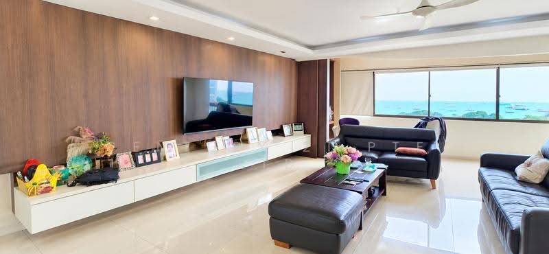 Lagoon View, 5000M Marine Parade Road, East Coast / Marine Parade, 3 Bedrooms, 1,647 sqft, Apartment For Sale, by CHUA LEE KIANG SERENA, 500288067 - Living Room - PropertyGuru.com.sg