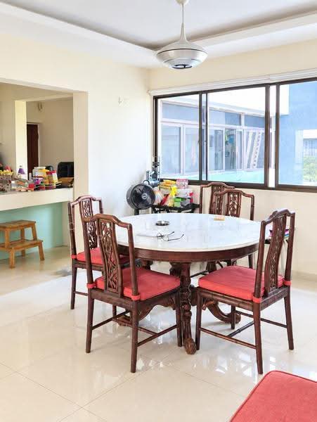 Lagoon View, 5000M Marine Parade Road, East Coast / Marine Parade, 3 Bedrooms, 1,647 sqft, Apartment For Sale, by CHUA LEE KIANG SERENA, 500288067 - Dining Room - PropertyGuru.com.sg