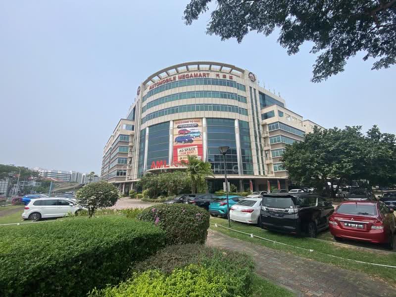 Automobile Megamart, 61 Ubi Avenue 2, Eunos / Geylang / Paya Lebar, 2,992 sqft, Light Industrial (B1) For Sale, by John Chong, 500288083 - CommercialGuru.com.sg