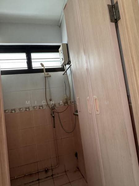 4 Haig Road, 4 Haig Road, East Coast / Marine Parade, 2 Bedrooms, 700 sqft, HDB Flat For Sale, by Michael Lim, 500288105 - Bathroom - PropertyGuru.com.sg