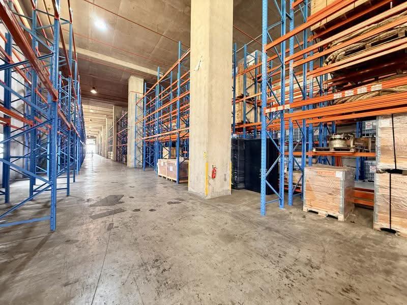 Ramp Up Corner Warehouse | 3 bays | 7.5m clear, Gul Ave/ Gul Circle/ Gul Cres/ Gul Way/ Pioneer, Boon Lay / Jurong / Tuas, 20,100 sqft, Warehouse For Rent, by Doris Luo 罗之涵, 500288108 - CommercialGuru.com.sg