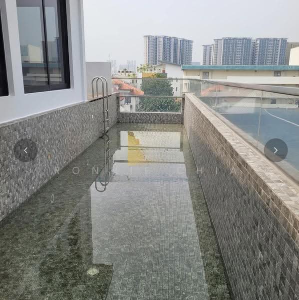 Lim Ah Woo / Sandy Lane / Green Lane, East Coast / Marine Parade, 8 Bedrooms, 5,760 sqft, Detached House For Sale, by Ronnie Chia, 500288117 - Pool - PropertyGuru.com.sg