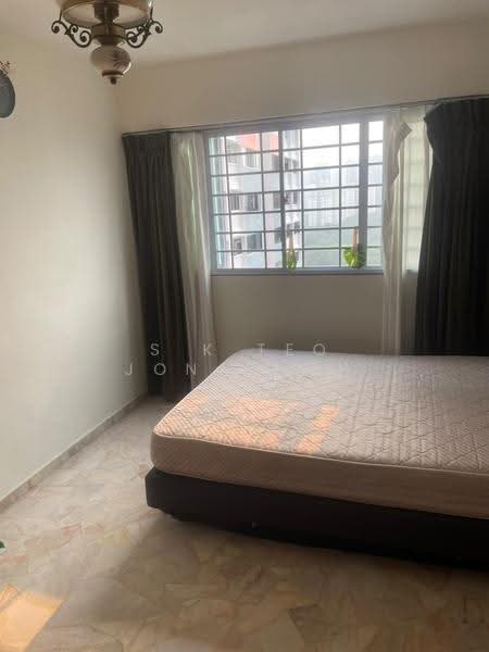 337 Clementi Avenue 2, 337 Clementi Avenue 2, Buona Vista / West Coast / Clementi New Town, Room Rental, 110 sqft, HDB Flat For Rent, by S K Teo Jonathon, 500288122 - Bedroom - PropertyGuru.com.sg