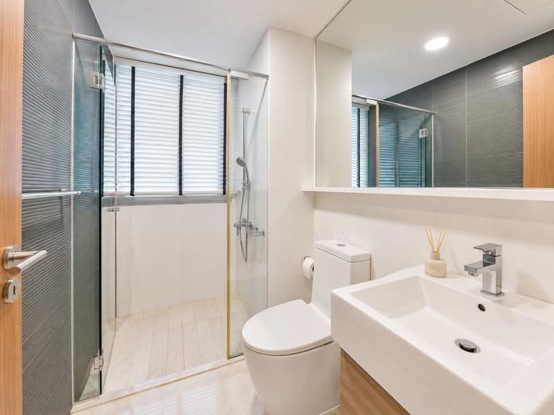 Waterfront Key, 772 Bedok Reservoir Road, Bedok / Upper East Coast, 2 Bedrooms, 850 sqft, Condominium For Sale, by Aden Aw, 500288129 - PropertyGuru.com.sg
