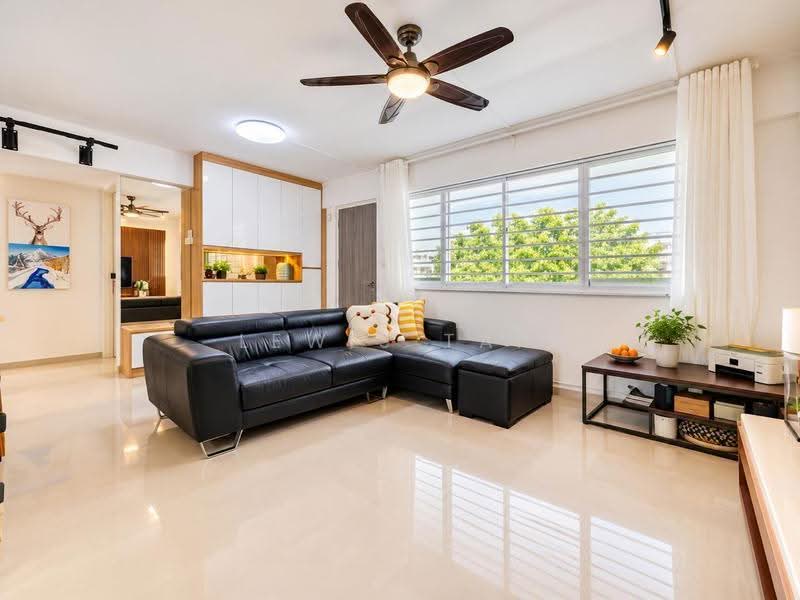 145 Simei Street 2, 145 Simei Street 2, Pasir Ris / Tampines, 3 Bedrooms, 904 sqft, HDB Flat For Sale, by Lewis Tam, 500288130 - Living Room - PropertyGuru.com.sg