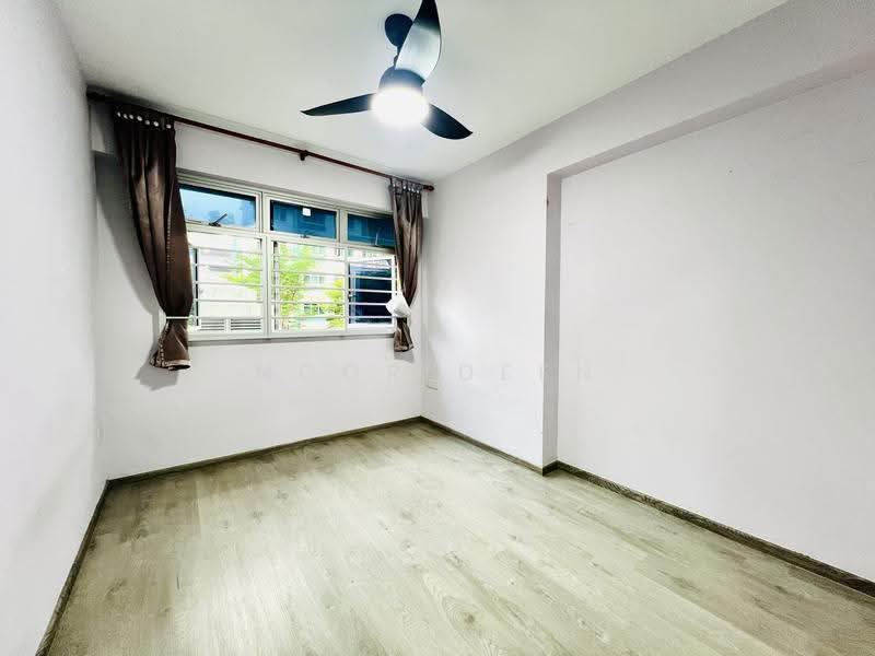 467A Fernvale Link, 467A Fernvale Link, Seletar / Yio Chu Kang, 3 Bedrooms, 1,001 sqft, HDB Flat For Sale, by Noor Deen, 500288138 - Common Bedroom - PropertyGuru.com.sg
