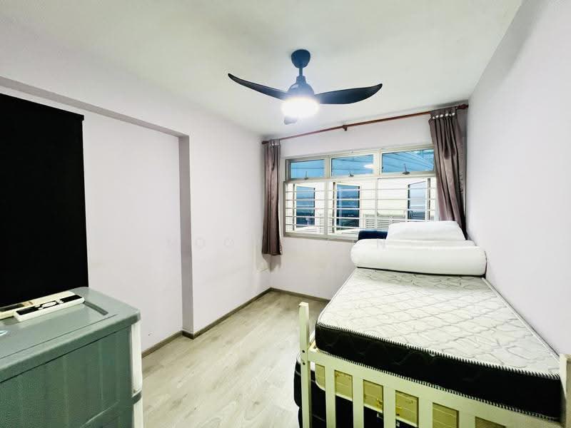 467A Fernvale Link, 467A Fernvale Link, Seletar / Yio Chu Kang, 3 Bedrooms, 1,001 sqft, HDB Flat For Sale, by Noor Deen, 500288138 - Common Bedroom - PropertyGuru.com.sg