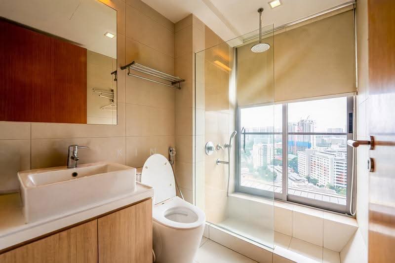 Beacon Heights, 8 Mar Thoma Road, Balestier / Toa Payoh, 3 Bedrooms, 1,109 sqft, Condominium For Sale, by King Tang, 500288145 - Bathroom - PropertyGuru.com.sg
