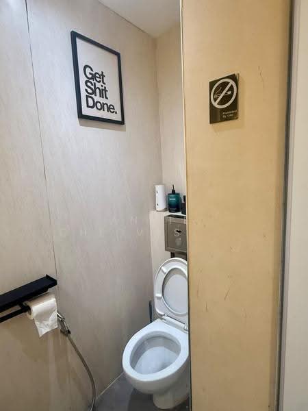 Neil Road Cafe, Neil Road, Chinatown / Tanjong Pagar, 1,388 sqft, Food & Beverage For Rent, by Annie Cheovys Tiew, 500288147 - Bathroom - CommercialGuru.com.sg