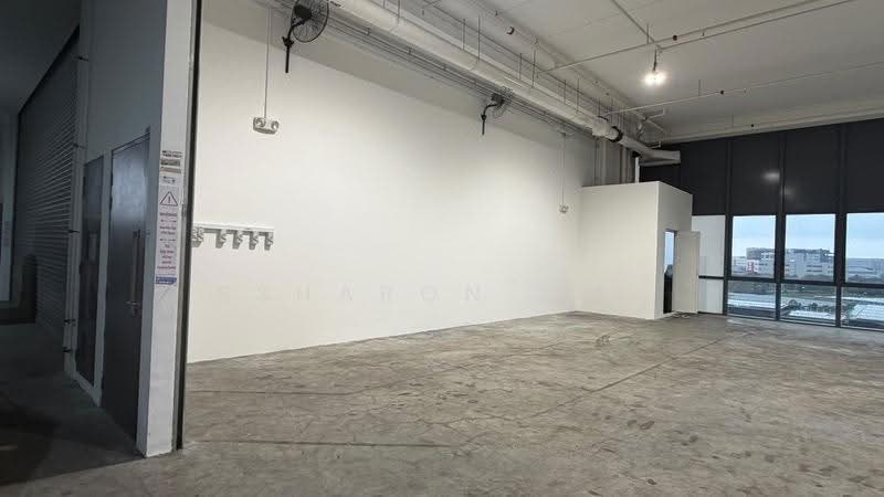 REVV, 1 1, Boon Lay / Jurong / Tuas, 1,755 sqft, Factory / Workshop (B2) For Rent, by Ssharon Loh, 500288160 - CommercialGuru.com.sg