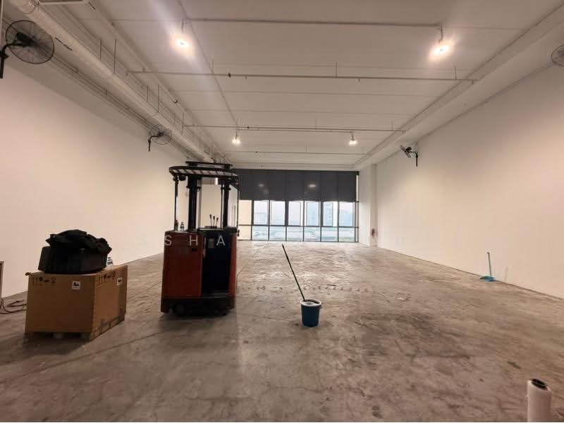 REVV, 1 1, Boon Lay / Jurong / Tuas, 1,755 sqft, Factory / Workshop (B2) For Rent, by Ssharon Loh, 500288160 - CommercialGuru.com.sg