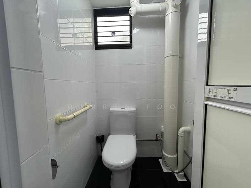 622 Ang Mo Kio Avenue 9, 622 Ang Mo Kio Avenue 9, Ang Mo Kio / Bishan / Thomson, 3 Bedrooms, 121 sqft, HDB Flat For Rent, by Darren Foo, 500288165 - Bathroom - PropertyGuru.com.sg