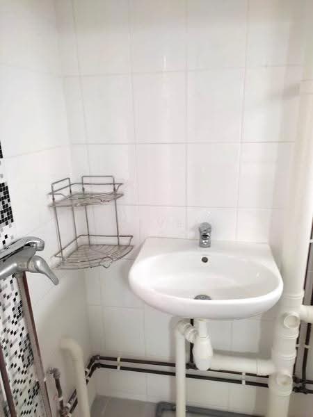 402 Pandan Gardens, 402 Pandan Gardens, Boon Lay / Jurong / Tuas, Room Rental, 130 sqft, HDB Flat For Rent, by Steven Choo, 500288168 - Bathroom - PropertyGuru.com.sg